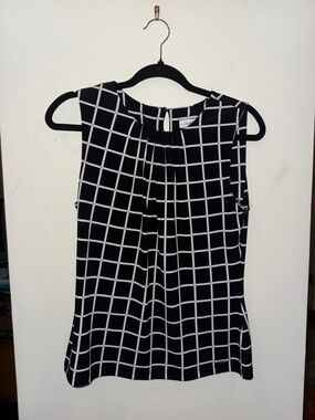Calvin Klein White and Black graphic grid box patterned sleeveless Tank Top  SM